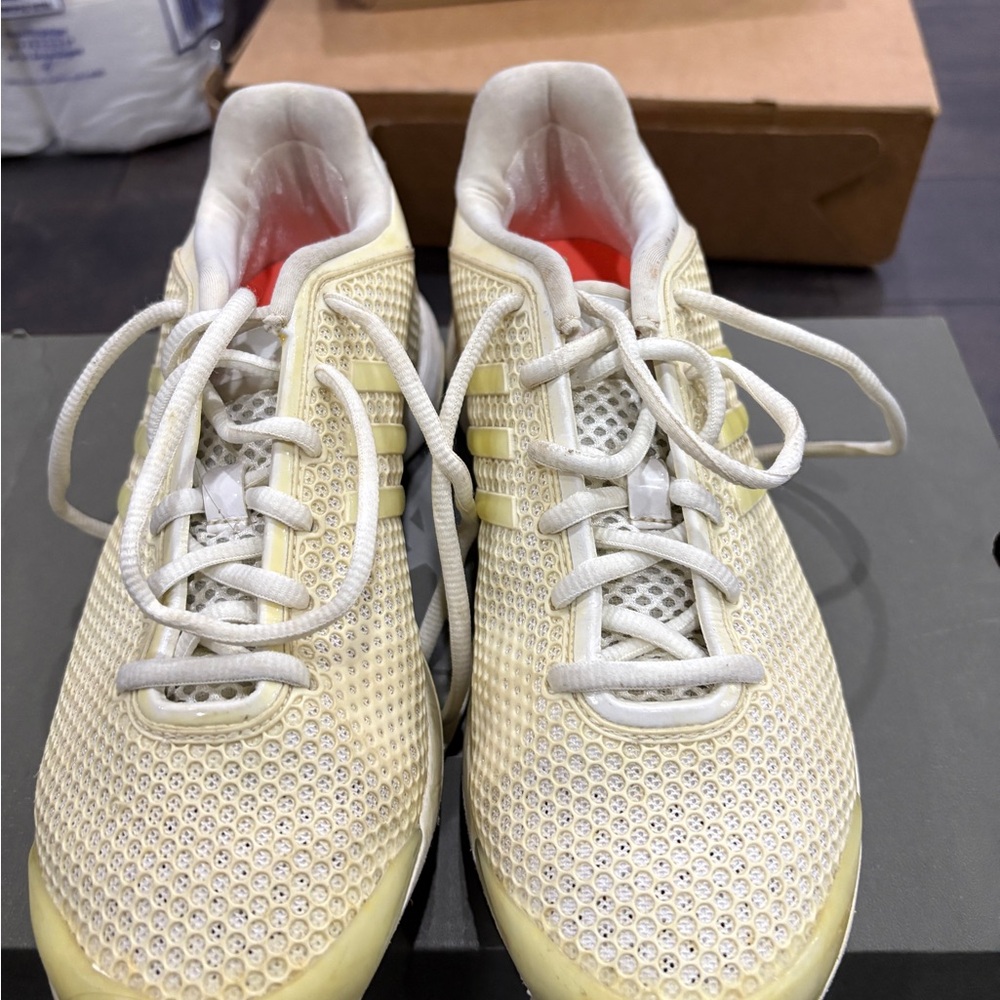 Women’s Athletic Tennis Shoes - Cream - Picture 2 of 5